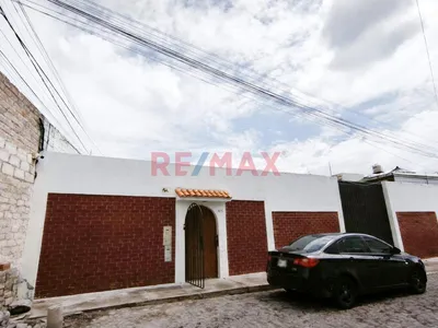 Vendo Terreno Estratégico Con 3 Frenteras En Challapampa