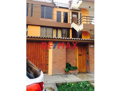 Venta De Casa En Carabayllo Urb Santa Isabel Excelente Ubicacion
