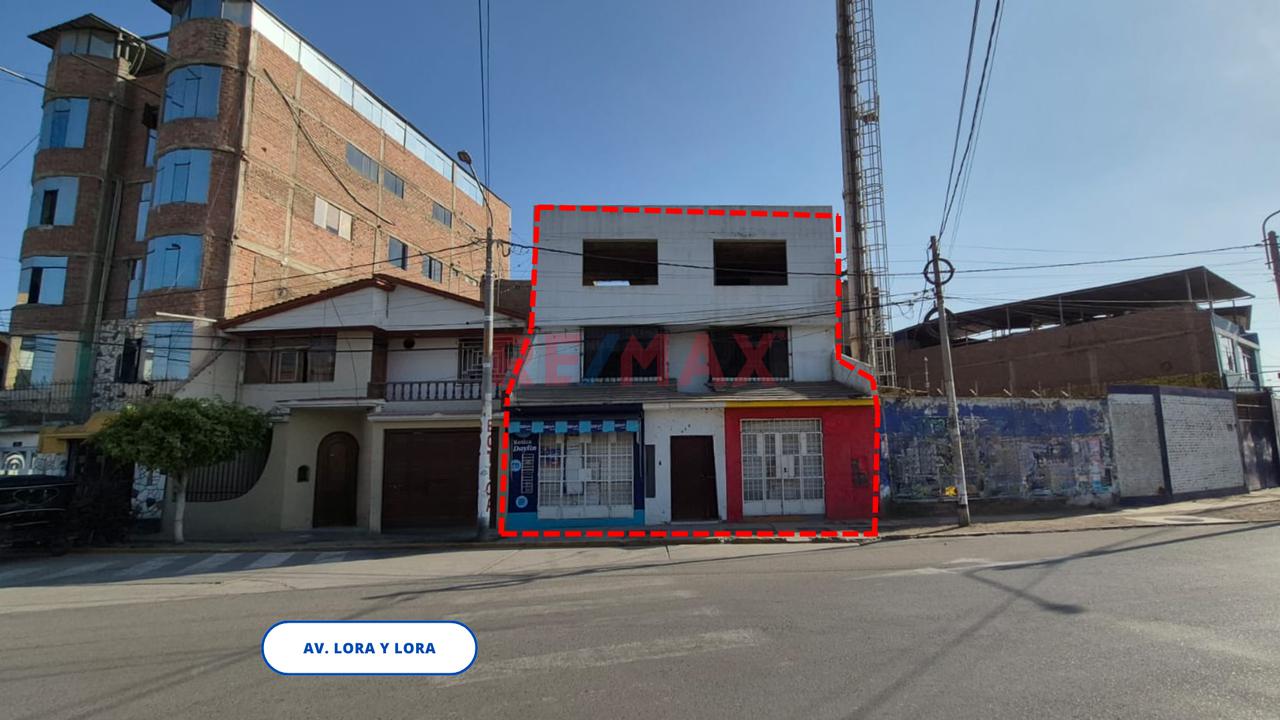 Casa 3 Pisos En Venta Av. Lora Y Lora Chiclayo