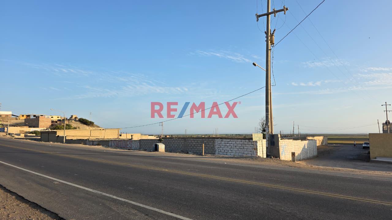 Terreno Industrial Y Comercial De 5,951 M²  En Pucchun - Camaná – Frente A Panamericana Sur