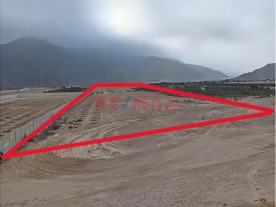 ¡Oportunidad Única! Terreno Amplio Y Estratégico En Chilca