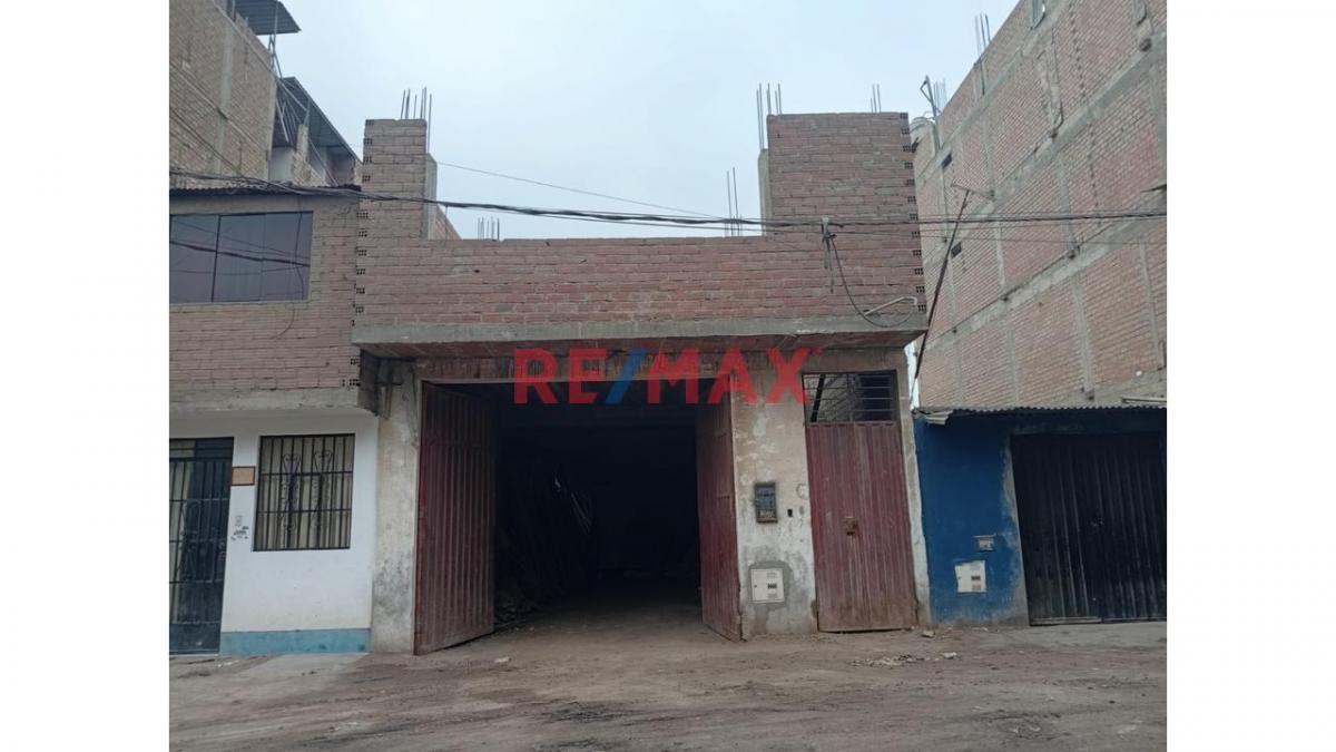 Venta de Casa en Puente Piedra - Lima 4 Dormitorios 