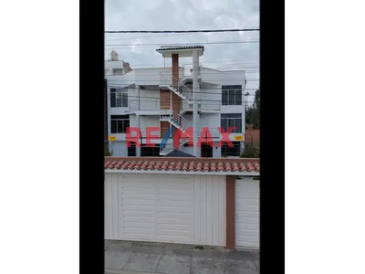 Hermosa Casa En Alquiler