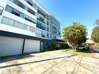 Venta de Departamento en Santiago de Surco - Lima 3 Dormitorios