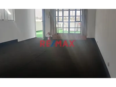 Oficina En Alquiler – 4To Piso | Sol De La Molina (78 M²)