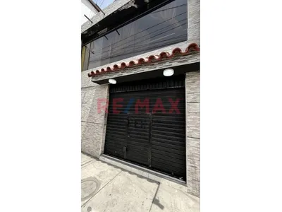 Local Comercial En Venta, Avenida Dolores