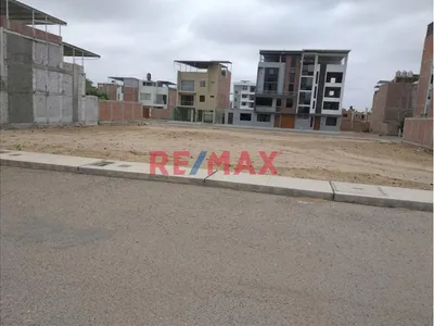 Venta De Terreno Urbanizacion Miraflores Country Club