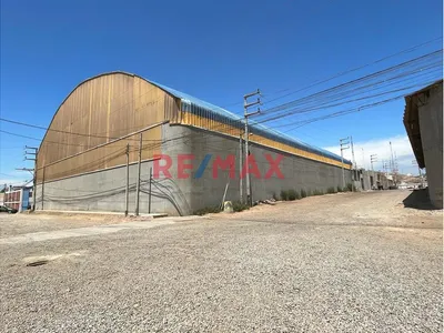 Alquiler De Local Industrial:  Àrea 3,036.51 M2 En Zona Industrial De Pimentel