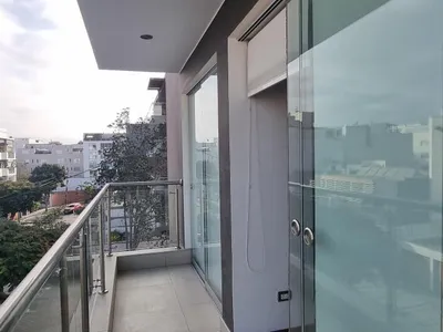 Venta de Departamento en Santiago de Surco - Lima 3 Dormitorios