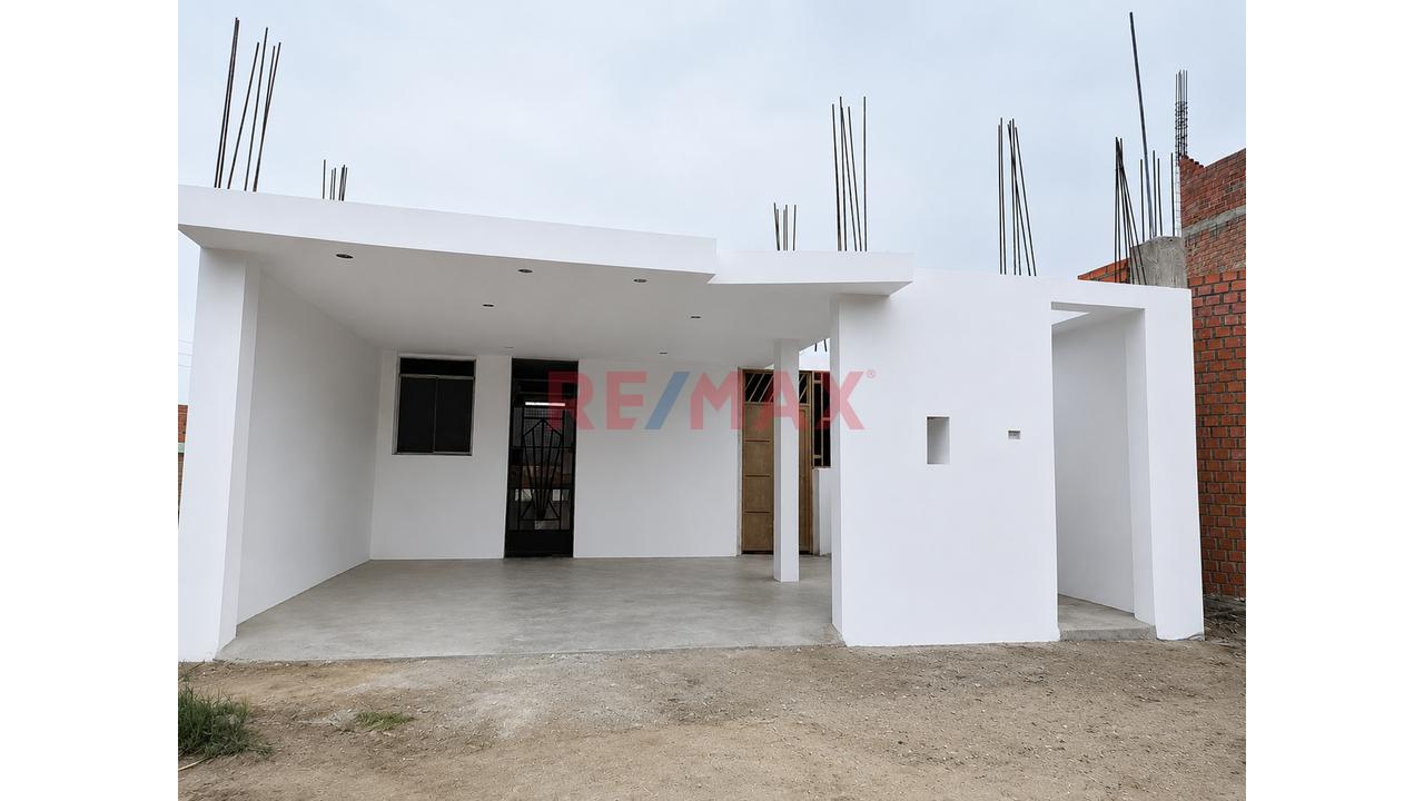 Casa En Venta Urb. California- Chiclayo