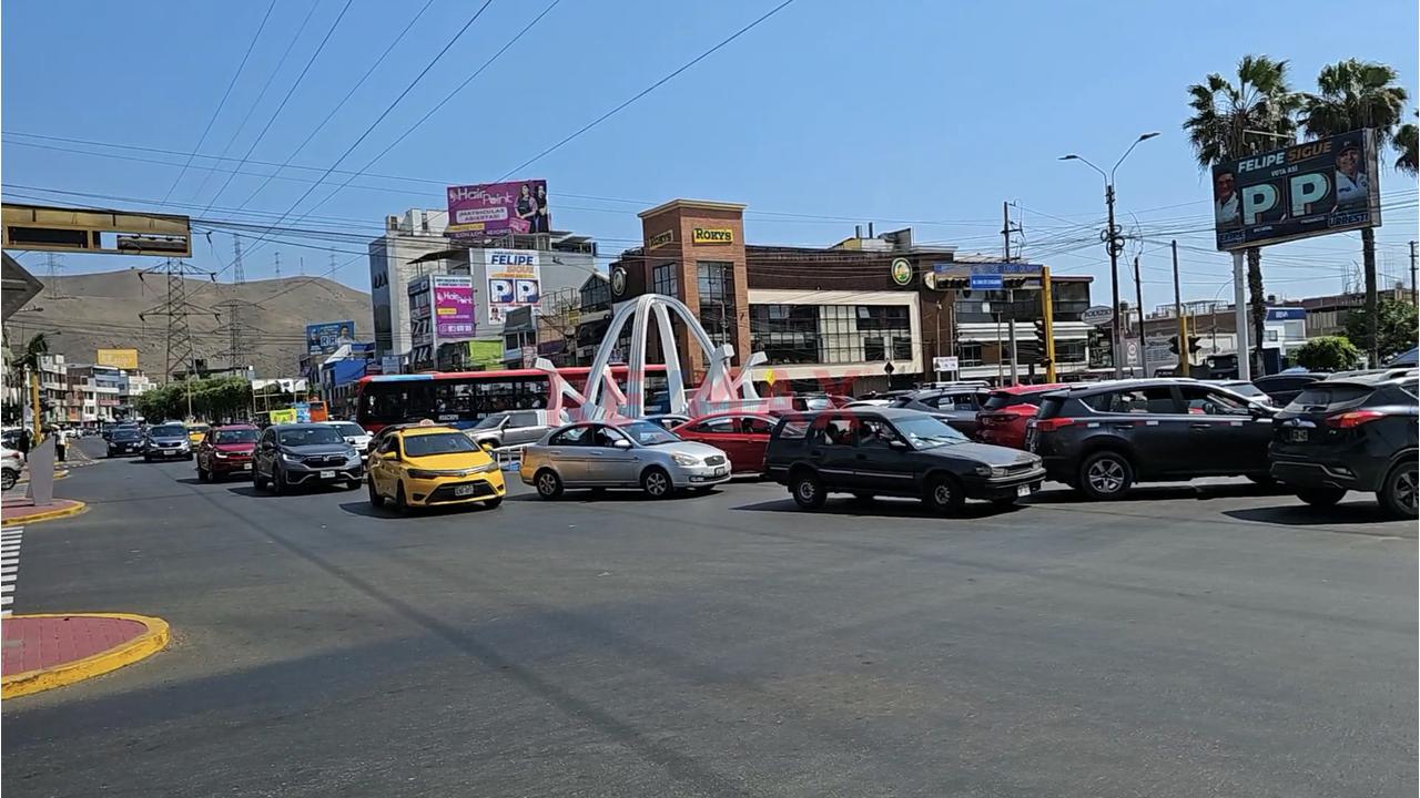 Departamento En Alquiler Cerca A La Municipalidad De Los Olivos