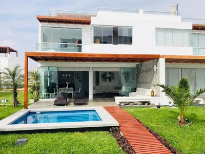Venta de Casa de Playa en Asia - Cañete 4 Dormitorios