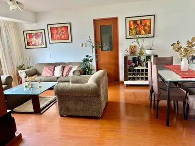 Departamento en venta · Calle Cataluña, Santiago de Surco · 118 m², 3 dorm.