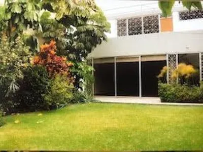 Venta de Casa en San Isidro - Lima