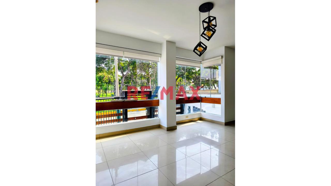🏡✨ Departamento En Venta – San Borja (Primer Piso, Frente A Parque)