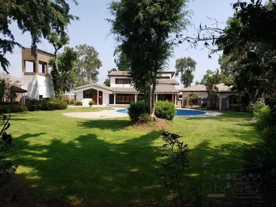 Venta de Casa en La Molina - Lima 4 Dormitorios