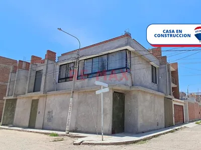 Casa En Venta 2 Pisos Urb La Purisima - Chiclayo