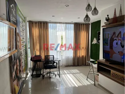 Casa En Venta De 2 Pisos En La Nueva Providencia
