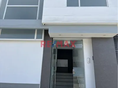 Modernas Oficinas En Alquiler - Chimbote | 128 M² | 3 Frontis | Zona Estratégica Y Comercial - Piso 3
