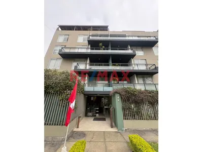 Dúplex De 178 M² En Monterrico – 5 Dormitorios, 5 Baños, 2 Cocheras Y 2 Bauleras