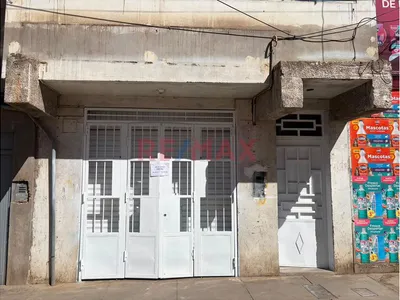 Se Alquila Excelente Local Comercial