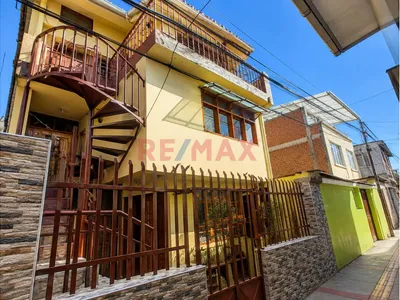 🏡 Casa En Venta – Urb. Marcavalle | Cusco