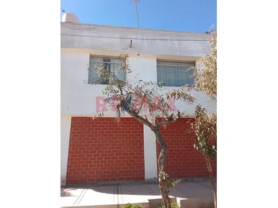 🔥 ¡Departamento Con Aires En Venta! Doble Fachada - Cerro Colorado