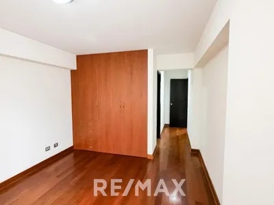 Departamento en venta · Aurora, Miraflores · 194 m², 3 dorm.