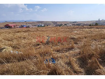 ¡¡¡Oportunidad De Inversión!!! En Venta Terreno En Chinchero De 1,648M2 A 100 Metros De La Pista Principal Cusco - Urubamba