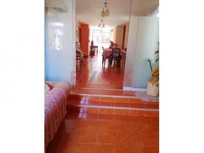 Venta de Casa en San Juan de Miraflores - Lima 14 Dormitorios 