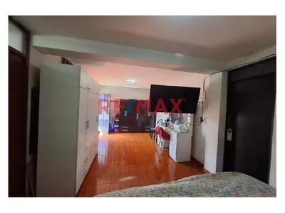 Local En Venta En Plena Av Wiese En San Juan De Lurigancho