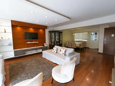 Venta de Departamento en Santiago de Surco - Lima 4 Dormitorios