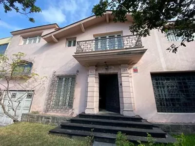 Alquiler de Casa en Miraflores - Lima 5 Dormitorios 