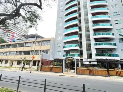 Venta de Departamento en Miraflores - Lima 3 Dormitorios
