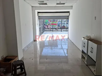 🔥 Oportunidad Única En Esquina Comercial – Toda La Marina Con Sucre