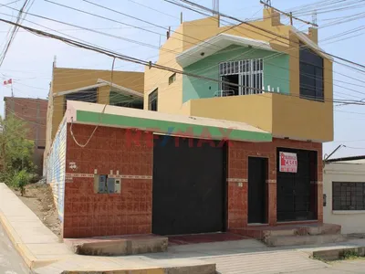 Casa De Gran Tamaño En Venta En Santa María – Huacho
