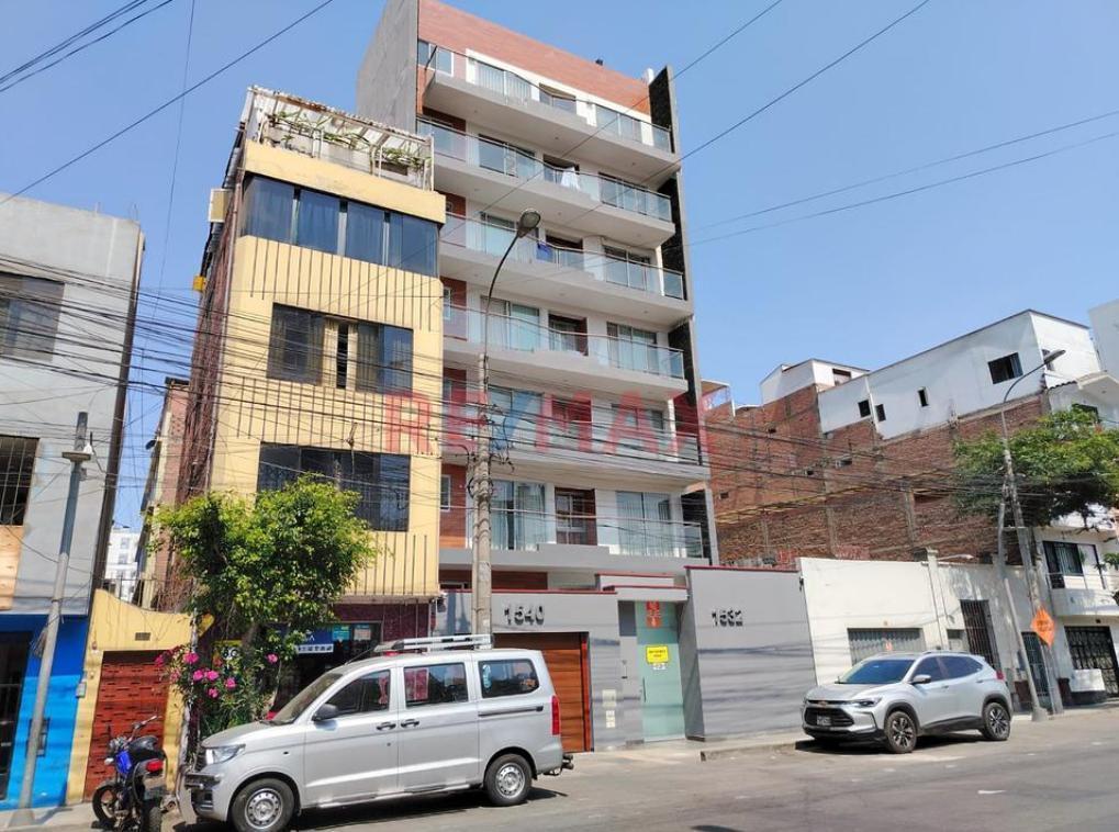Venta de Departamento en Lince - Lima 4 Dormitorios 