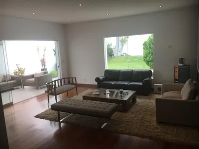 Venta de Casa en La Molina - Lima 4 Dormitorios