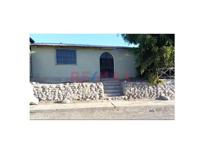 ¡Amplia Casa En Venta - Cercado De Moquegua