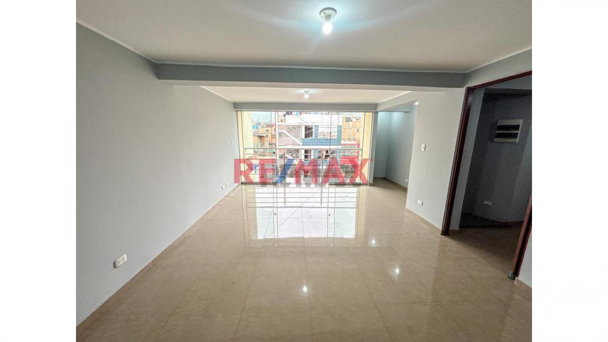 Venta de Departamento en Comas - Lima 2 Dormitorios 