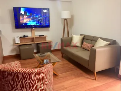 Departamento De 1 Dormitorio Amoblado + Cochera En Lince