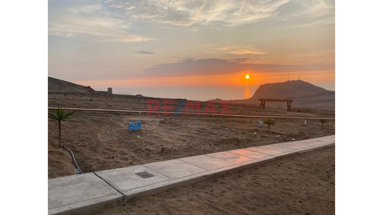 Venta De Terreno En Cañete