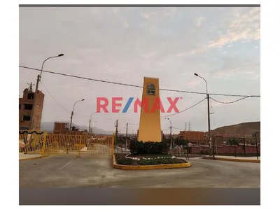 Venta Terreno / Lote En Carabayllo De 1018 M2