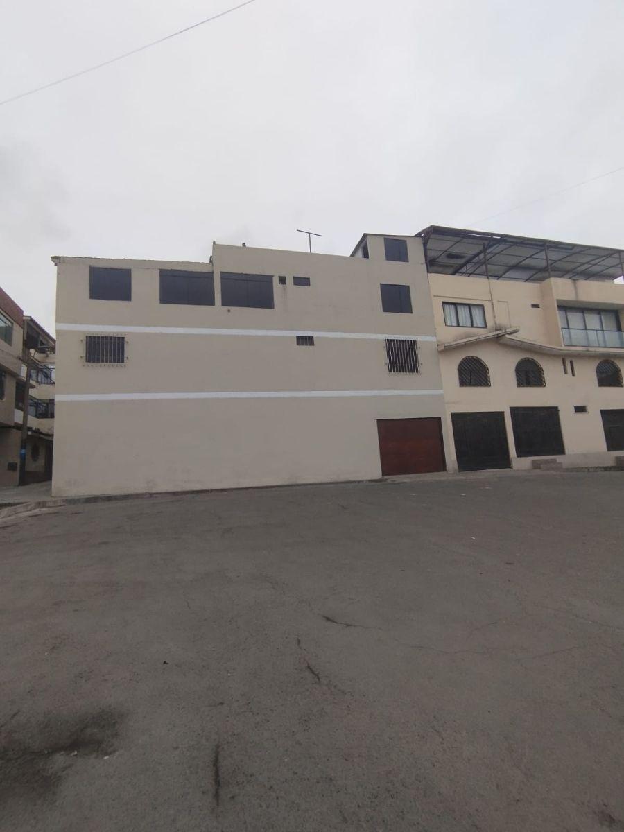 Venta de Casa en Ventanilla - Callao 6 Dormitorios 