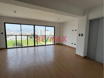 🏡 ¡Amplio Departamento De Estreno En Urb. California – Trujillo!