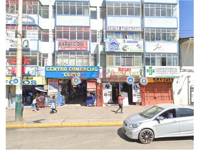 Alquilo Oficina Nro 208