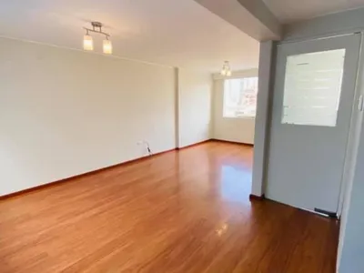 Venta de Departamento en Miraflores - Lima 3 Dormitorios