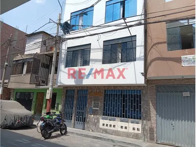Vendo Dpto De 45.20M2 Urb Los Portales De Santa Rosa Smp
