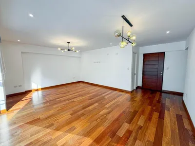 Departamento en venta · Mariscal Sucre 212, Miraflores · 111 m², 2 dorm.
