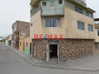 Local En Esquina - Calle Diego Ferré